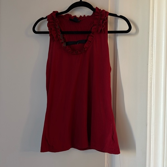 Red ruffle tank w bow detail L - Picture 2 of 4